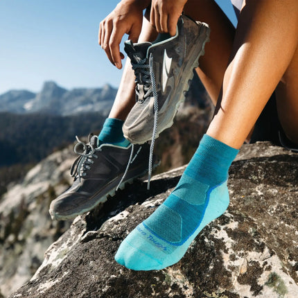 Women's Light Hiker 1/4 Lightweight	Sock - Cascade